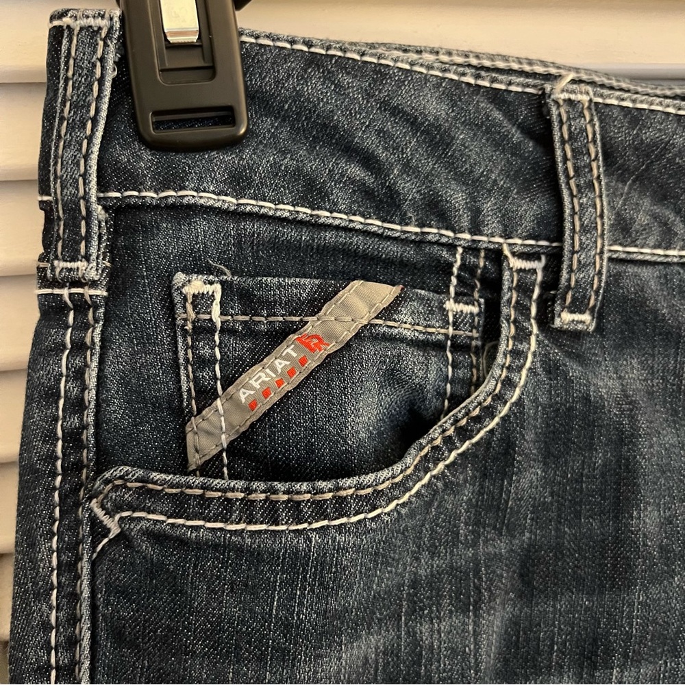 ARIAT Jeans FR. Flared style. - Picture 9 of 9
